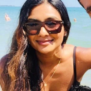 Meet your Posher, Reena